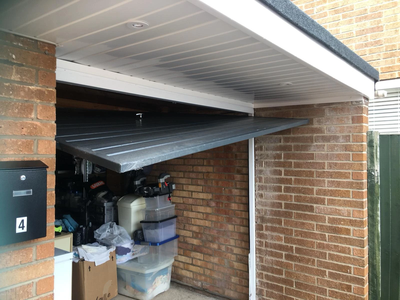 How Do You Fix a Garage Door That Won't Close All the Way?